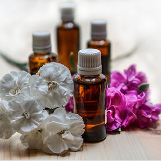 Chăm Sóc Da Nám Cao Cấp Cho Làn Da Căng Bóng Tươi Trẻ Tại Lan's Lucky Spa